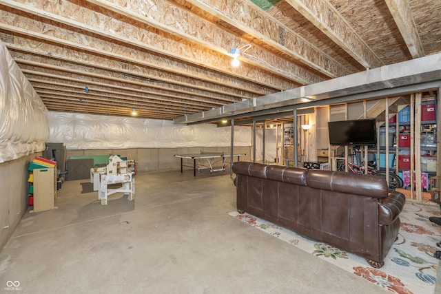 1696 Woodfield Dr, Greenwood, IN 46143 - view of below grade area