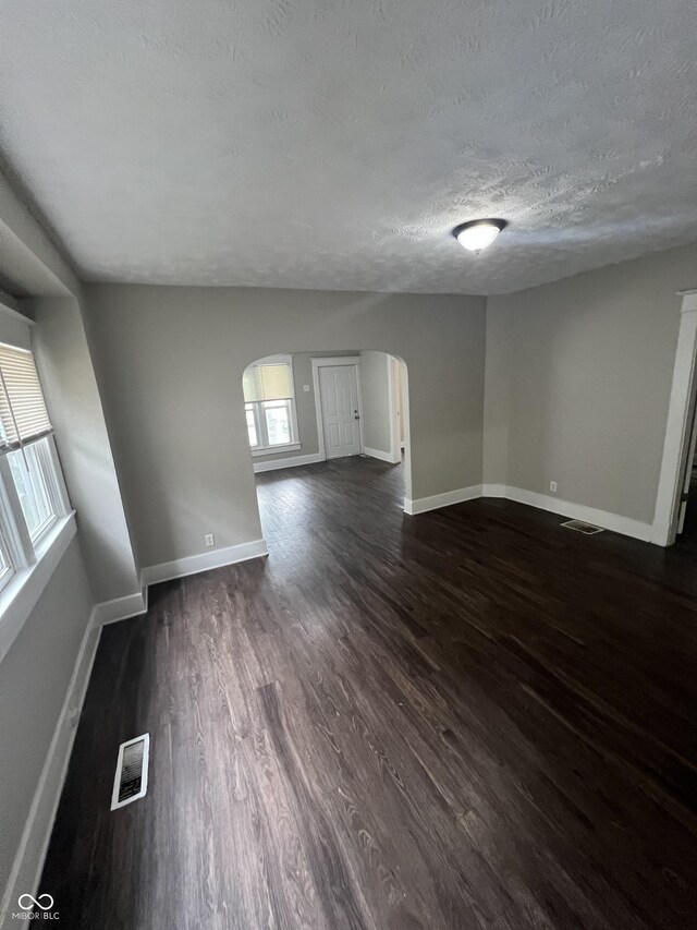 733 Haugh St, Indianapolis, IN 46222 - photo 3