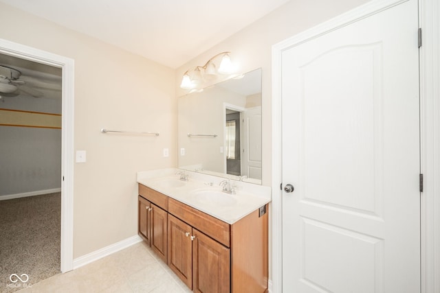10555 Serra Vista Pt, Fishers, IN 46040 - full bath featuring double vanity and baseboards