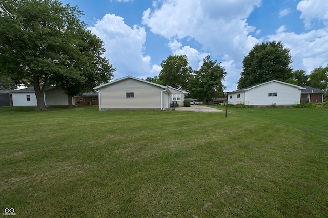 705 Orchard Ln, Greenwood, IN 46142 - photo 31