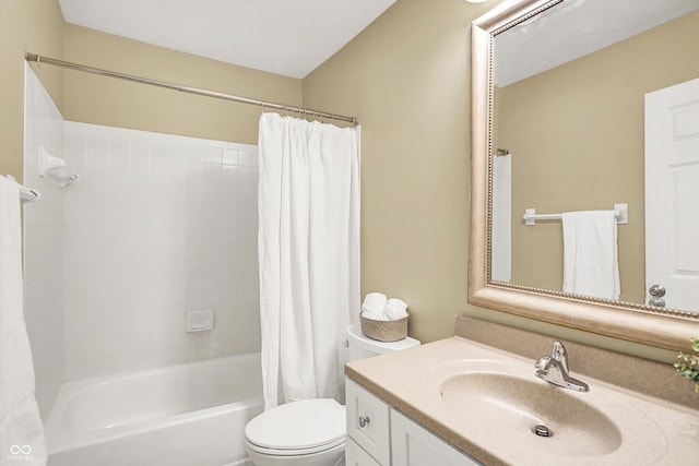 7430 Railway Ct, Indianapolis, IN 46256 - bathroom featuring vanity, toilet, and shower / bath combo