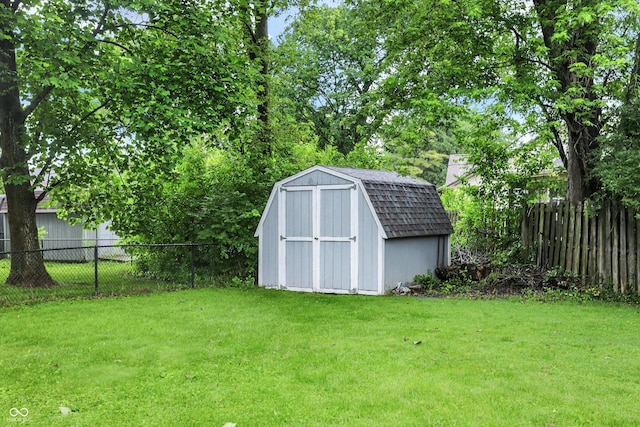 7430 Railway Ct, Indianapolis, IN 46256 - view of yard