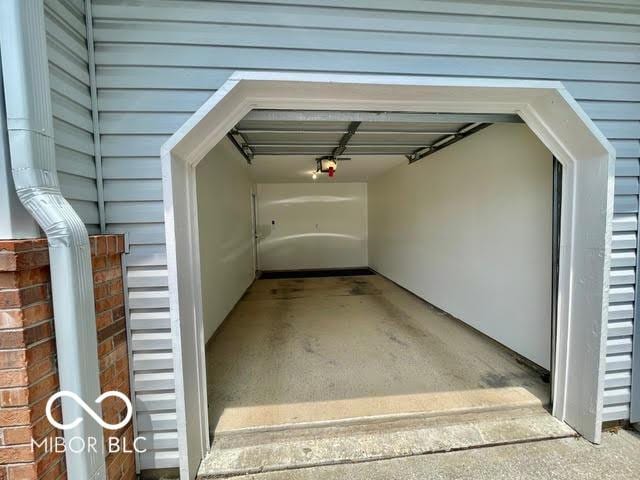 9664 Legare St Unit 2601, Fishers, IN 46038 - garage featuring a garage door opener