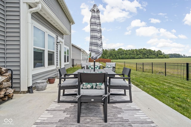 6305 N Woodhaven Dr, Mccordsville, IN 46055 - view of patio with outdoor dining space