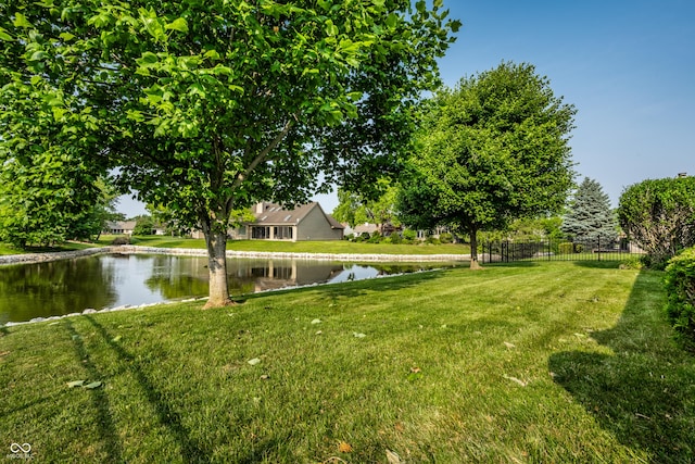 8223 Thoroughbred Run, Indianapolis, IN 46256 - view of yard featuring a water view