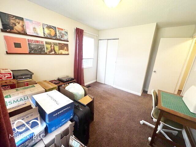 1820 Martin St, Indianapolis, IN 46237 - carpeted office with baseboards