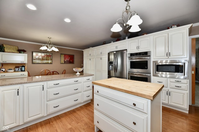 1910 Ivy Dr, Anderson, IN 46011