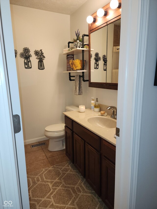 7870 E County Road 150 S, Avon, IN 46123 - bathroom featuring vanity and tile patterned flooring