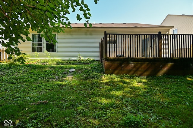 9237 Ogden Dunes Ct, Camby, IN 46113 - rear view of house with a deck