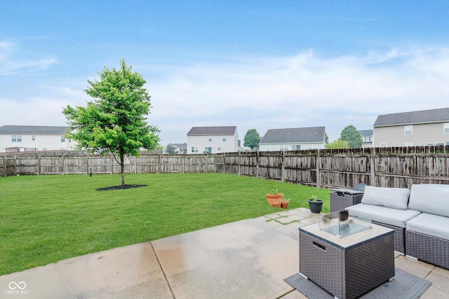 11521 Short Iron Ln, Indianapolis, IN 46235 - fenced backyard with outdoor lounge area and a patio