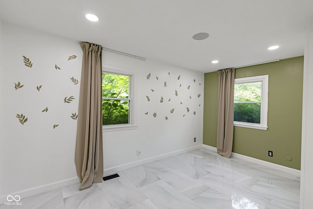 3141 Citadel Ct, Indianapolis, IN 46268 - unfurnished room featuring plenty of natural light and recessed lighting