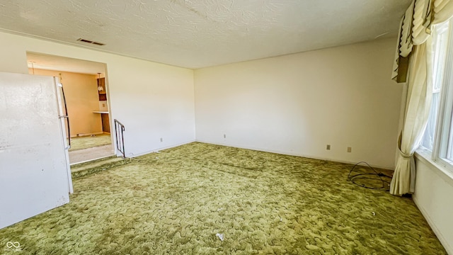 3215 E 10th St, Anderson, IN 46012 - view of carpeted empty room