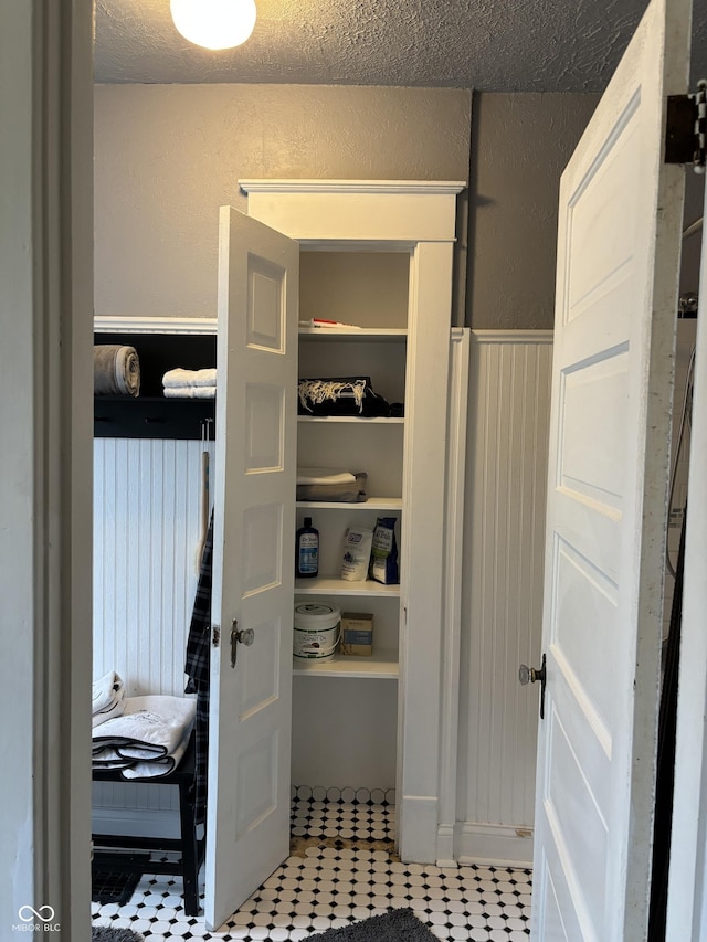 48 N Audubon Rd, Indianapolis, IN 46219 - view of closet