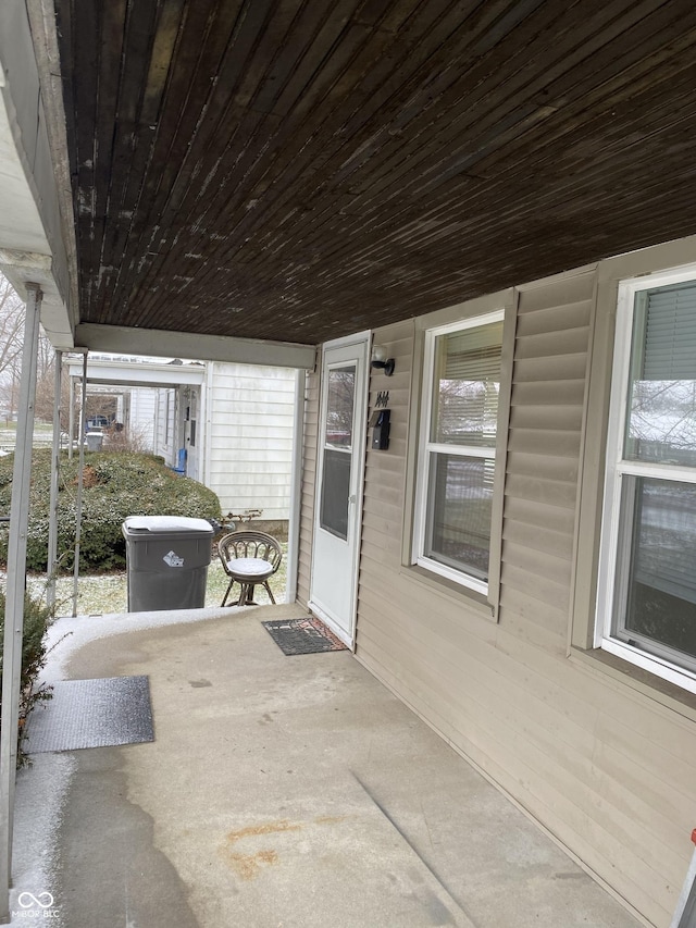 1444 N Denny St, Indianapolis, IN 46201 - view of patio / terrace