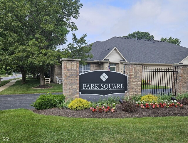 6956 Park Square Dr Unit D, Avon, IN 46123 - view of community / neighborhood sign