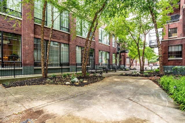 630 N College Ave Unit 409, Indianapolis, IN 46204 - view of building exterior