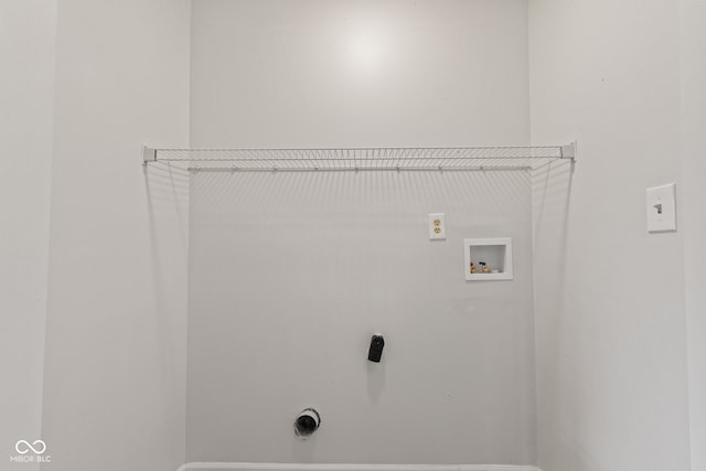 1903 Windy Hill Ln, Indianapolis, IN 46239 - laundry area featuring hookup for a washing machine and baseboards
