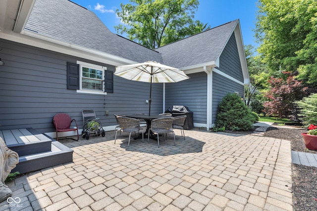 900 W Busby St, Lebanon, IN 46052 - view of patio / terrace with outdoor dining area