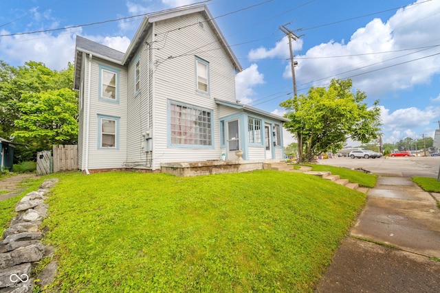 114 N 17th St, New Castle, IN 47362