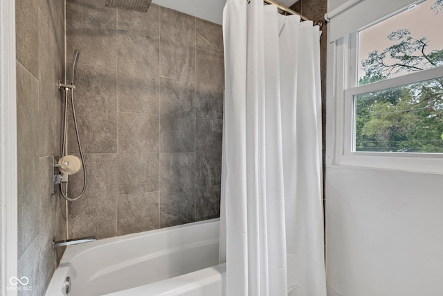 1618 Villa Ave, Indianapolis, IN 46203 - bathroom featuring shower / bath combo
