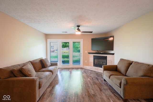 207 Keats Ct Unit 102, Carmel, IN 46032 - photo 3