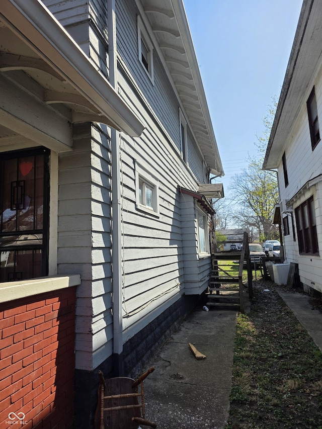 2913 Boulevard Pl, Indianapolis, IN 46208 - view of property exterior