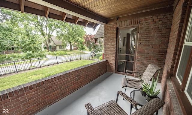 5024 N Kenwood Ave, Indianapolis, IN 46208 - view of patio / terrace