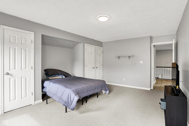 1264 Black Oak Dr, Greenwood, IN 46143 - carpeted bedroom featuring baseboards and a closet