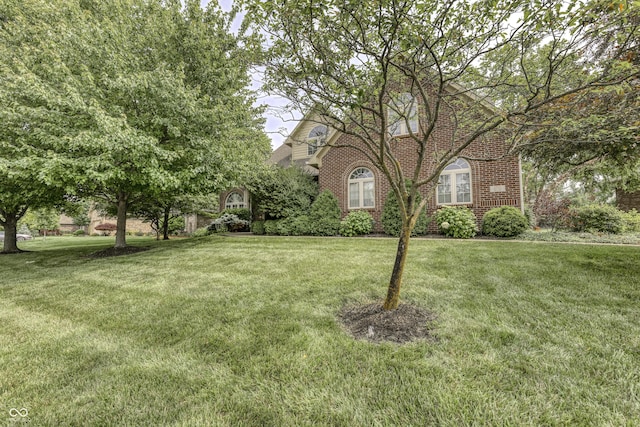 2553 Forest Hills Blvd, Greenwood, IN 46143 - view of grassy yard