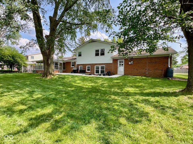 3520 Lantern Ln, Columbus, IN 47203 - rear view of property with brick siding