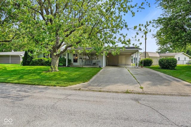 623 Circle Ct, Whiteland, IN 46184 - view of front of home with driveway and a carport