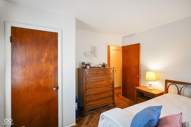 623 Circle Ct, Whiteland, IN 46184 - bedroom featuring dark carpet