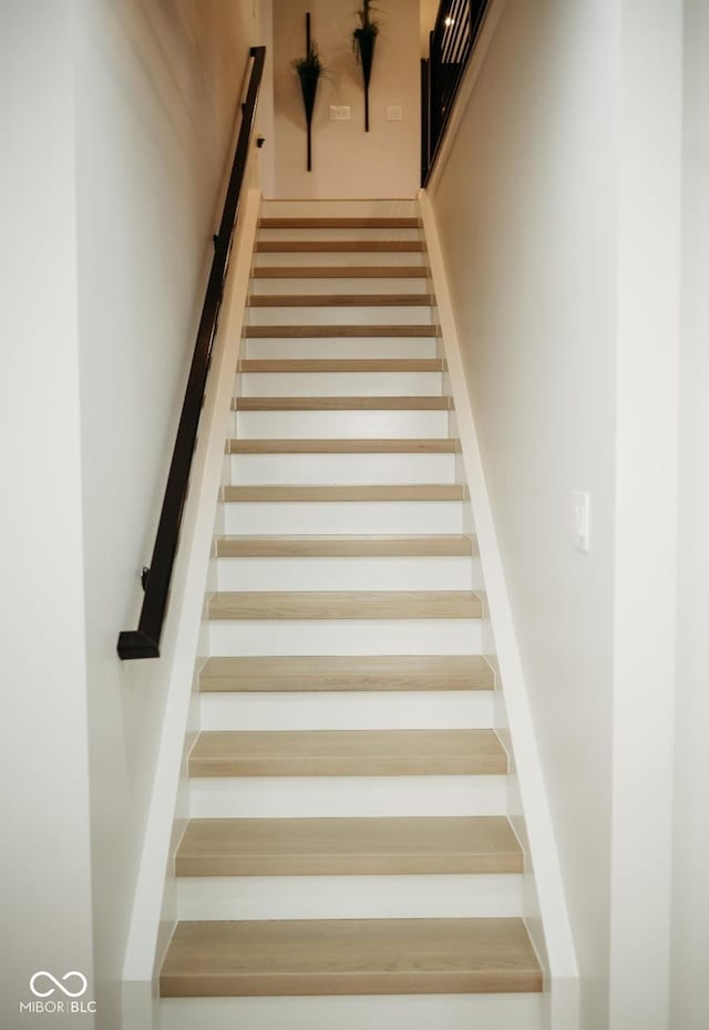 5686 Ellie Ct, Noblesville, IN 46062 - view of staircase