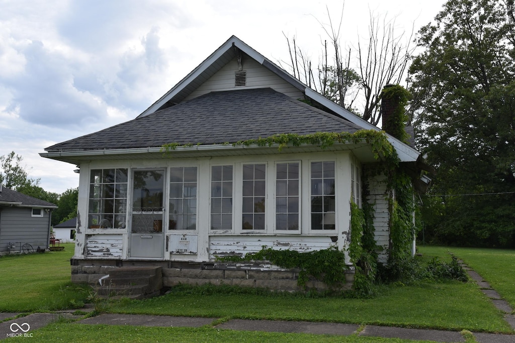 444 S 4th St, Mitchell, IN 47446 - photo 1