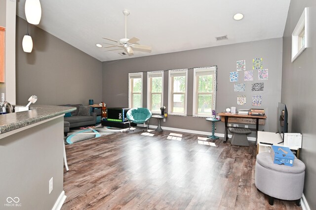 1635 N College Ave Unit 4, Indianapolis, IN 46202 - photo 6