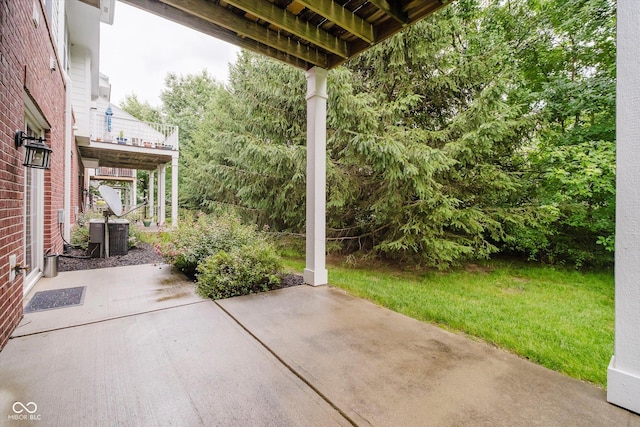 755 Ivy Ln, Carmel, IN 46032 - view of patio