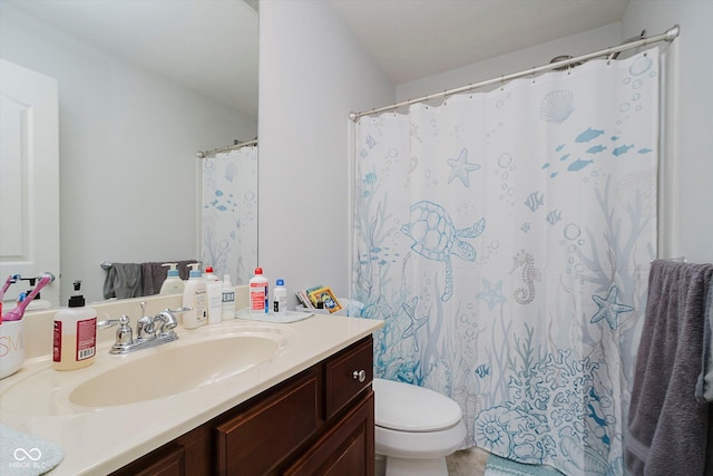 755 Ivy Ln, Carmel, IN 46032 - full bathroom featuring vanity and a shower with shower curtain