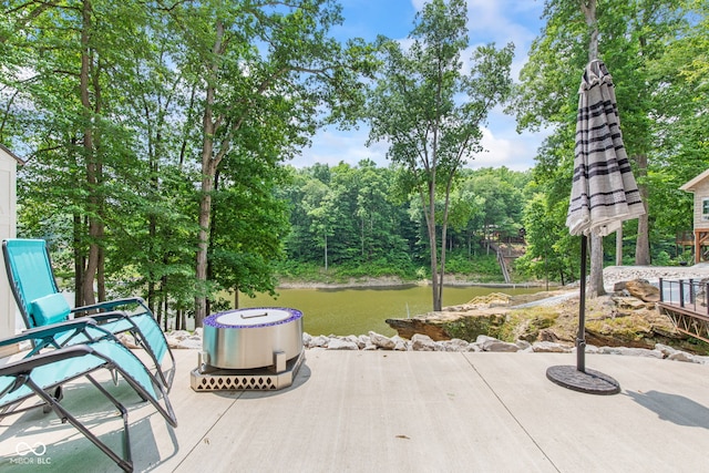 2540 S Annapolis Rd, Rockville, IN 47872 - view of patio with a water view