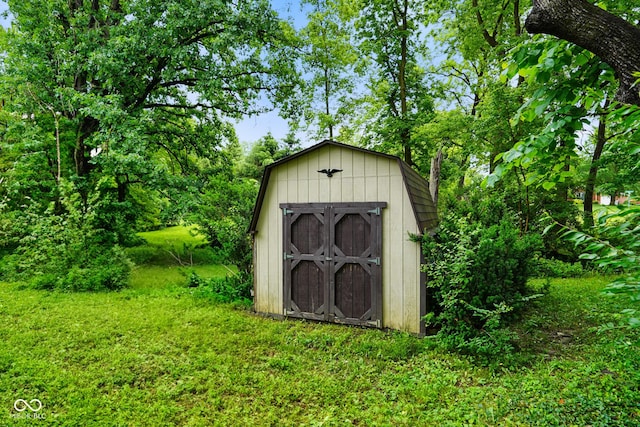 955 Wood Creek Pl, Greenwood, IN 46142 - view of shed
