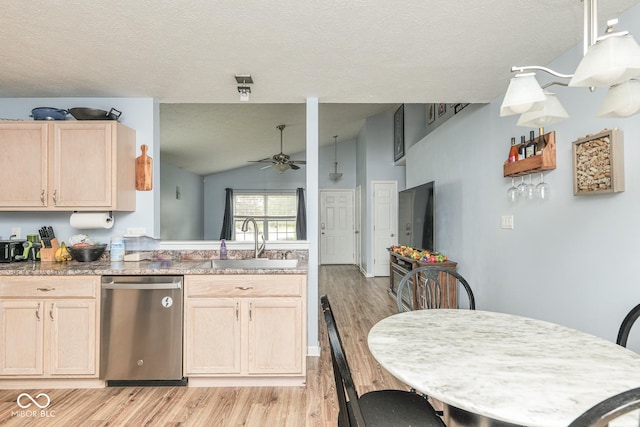 10973 Freeman Ct, Indianapolis, IN 46234 - photo 8