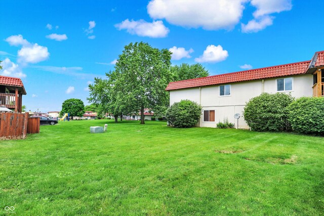 8545 La Corrida Ct, Indianapolis, IN 46227 - view of grassy yard