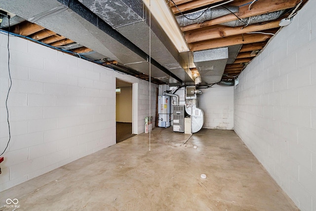 6146 Rucker Rd, Indianapolis, IN 46220 - unfinished below grade area with gas water heater and heating unit