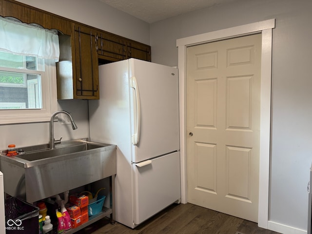 75 Byram Blvd, Martinsville, IN 46151 - kitchen with freestanding refrigerator, dark wood finished floors, and a sink
