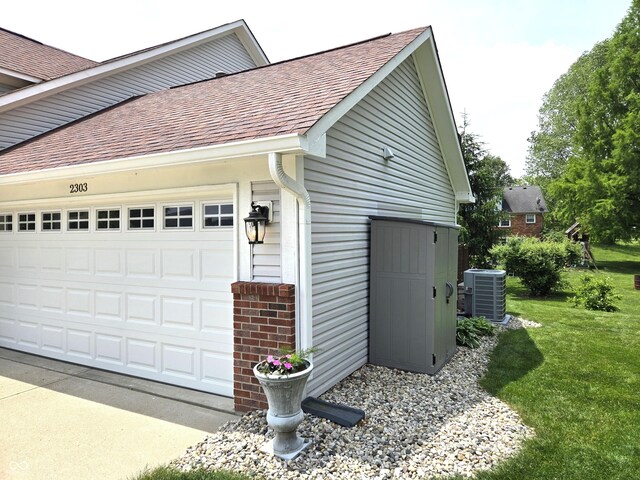 2303 Eagle Brook Dr, Shelbyville, IN 46176 - photo 52