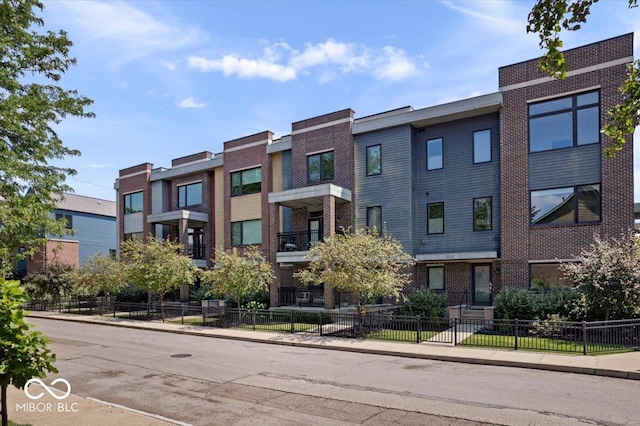 1009 N Park Ave, Indianapolis, IN 46202 - photo 2