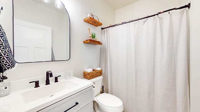 217 Saint Andrews Ave, Edinburgh, IN 46124 - bathroom with toilet, vanity, and curtained shower