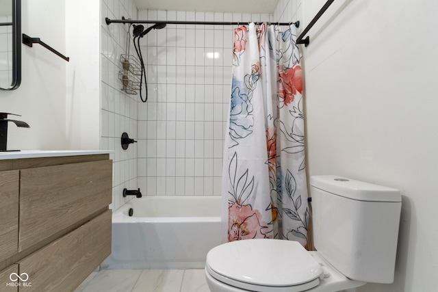 909 N Parker Ave, Indianapolis, IN 46201 - full bath with toilet, shower / tub combo with curtain, and vanity