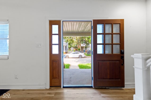 909 N Parker Ave, Indianapolis, IN 46201 - entryway featuring wood finished floors