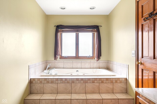 7082 Hunters Ridge Dr, Plainfield, IN 46168 - bathroom featuring a garden tub