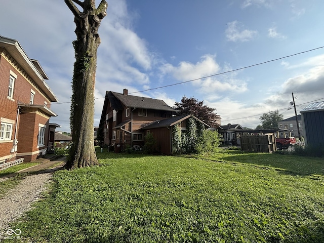 18 E Church St, Brazil, IN 47834 - view of green lawn